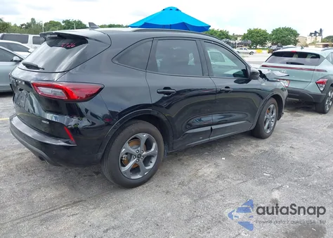 2024 Ford Escape St-Line Select z USA, uszkodzony, nr VIN 1FMCU9NZ9RUA44514